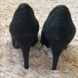 Black heels - AMAZING DETAIL